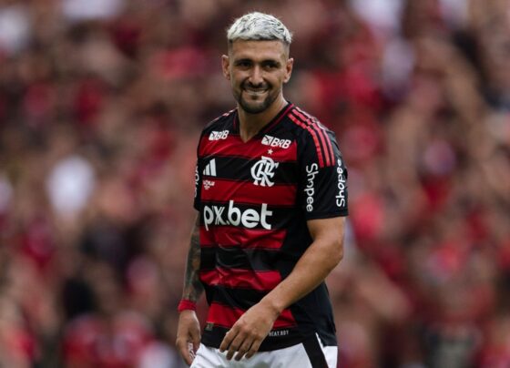 Gerson deixou o campo chorando