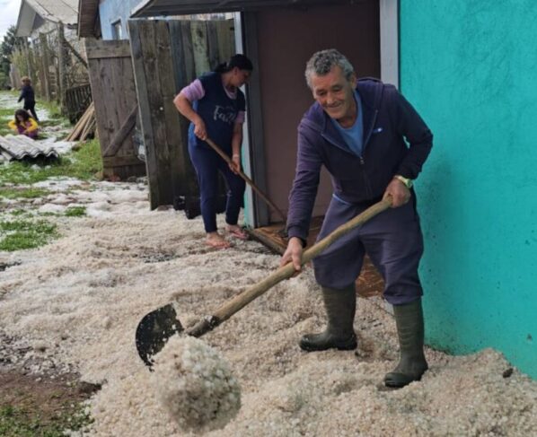 Morador de SC após tempestade de granizo.
