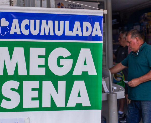 Mega acumulada - Metrópoles