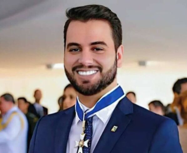 Imagem colorida de Filipe Martins - Metrópoles