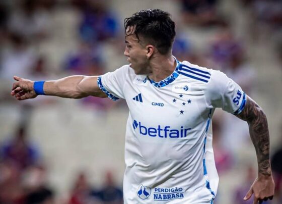 Foto colorida de jogador do Cruzeiro - Metrópoles