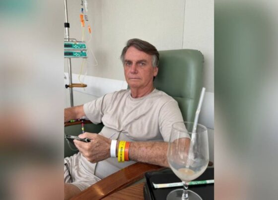 Bolsonaro no hospital DF Star