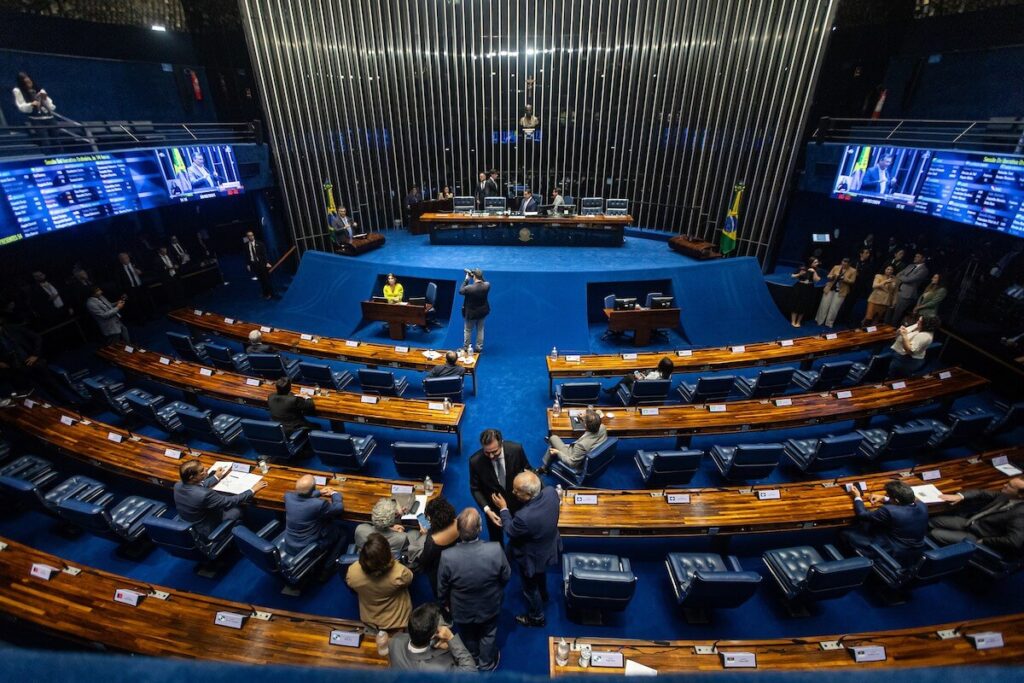 imagem colorida mostra plenário do senado federal - metrópoles